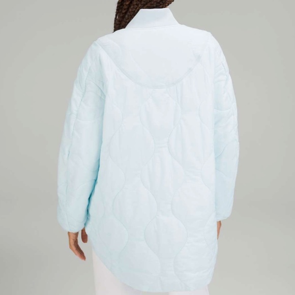LULULEMON. QUILTED LIGHT INSULATED JACKET. BNWT -  POWDER BLUE - Picture 3 of 7